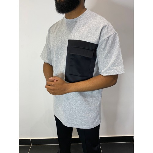 T-shirt with pocket