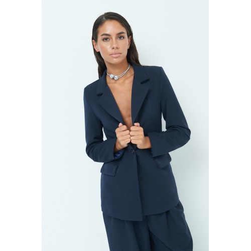 Blazer mit einem Knopf und Brosche – marineblau