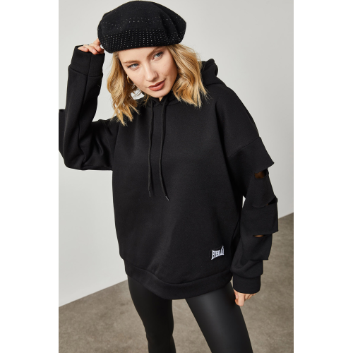 Oversized sweatshirt with slits on the sleeves - black