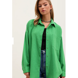 Oversized One Pocket Shirt - green